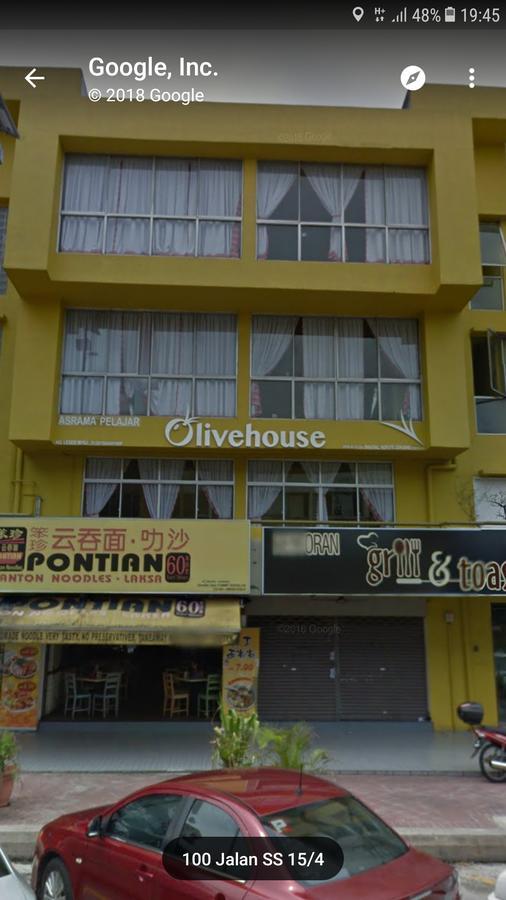 Olivehouse Ss15 Albergue Subang Jaya Exterior foto